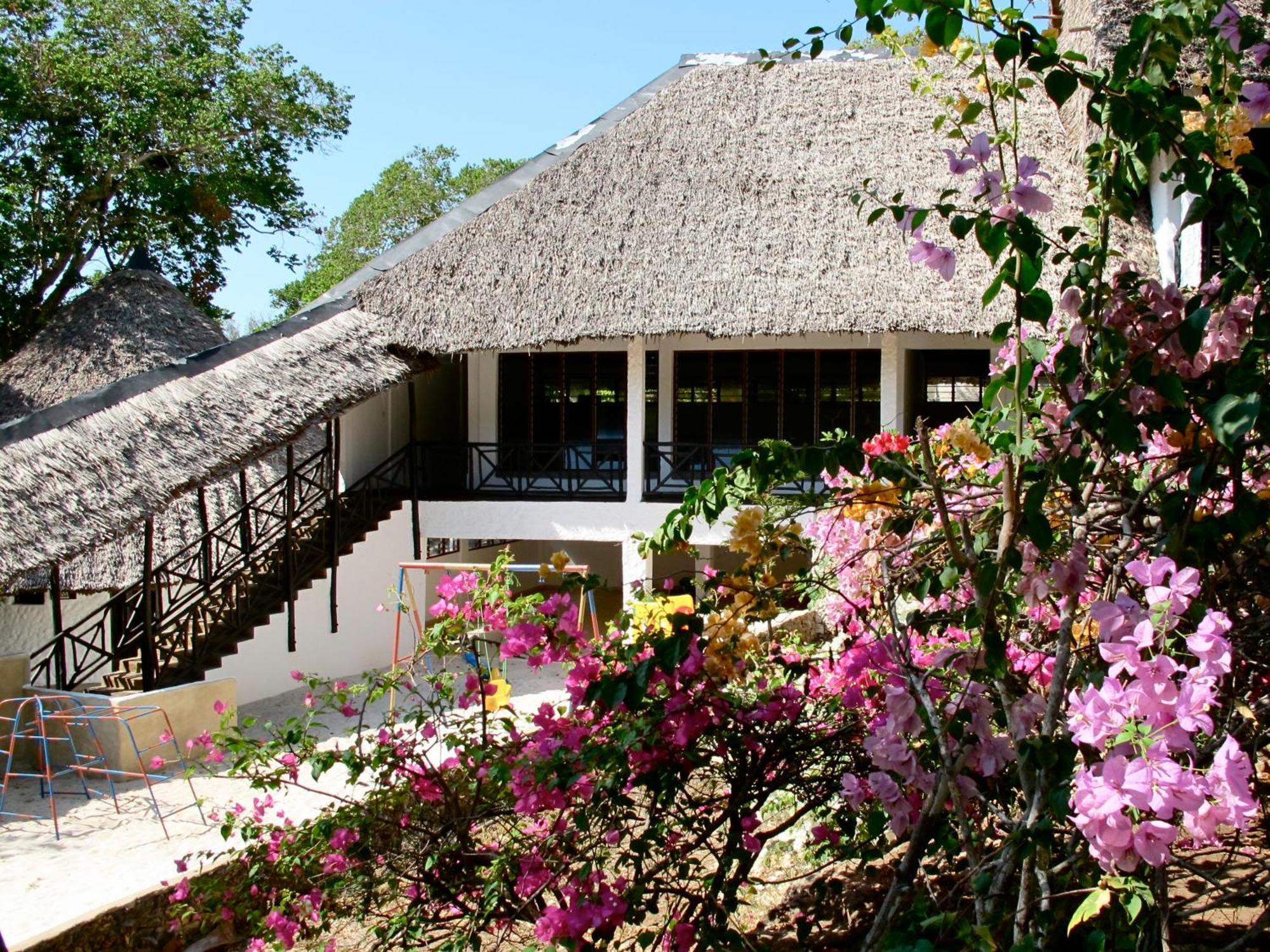 Papillon Lagoon Reef Hotel Diani Beach Exterior photo