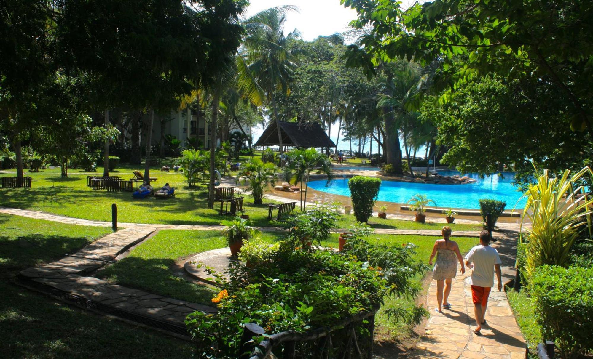 Papillon Lagoon Reef Hotel Diani Beach Exterior photo